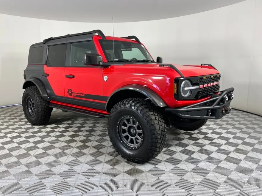 2023 Ford Bronco Wildtrak photo 1