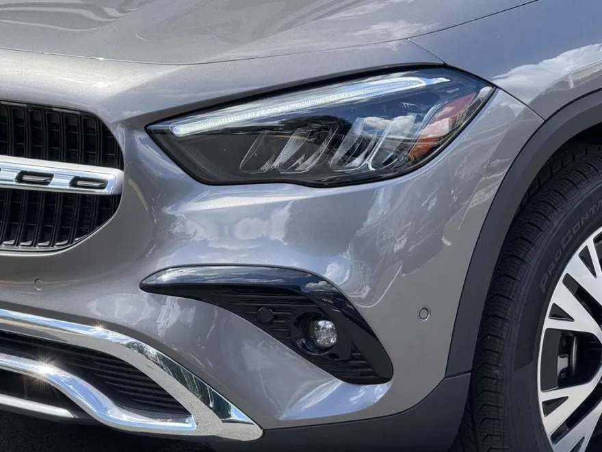 2025 Mercedes Benz GLA 250 4MATIC photo 1