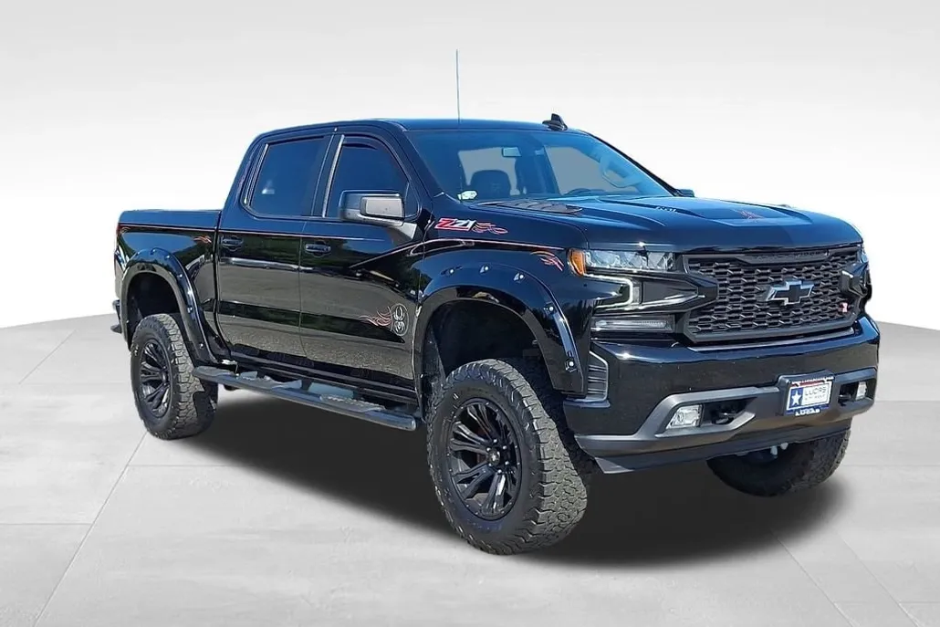 2021 Chevrolet Silverado 1500 RST photo 1