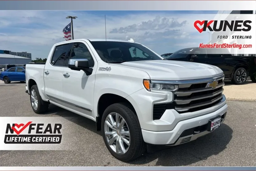 2022 Chevrolet Silverado 1500 High Country photo 1