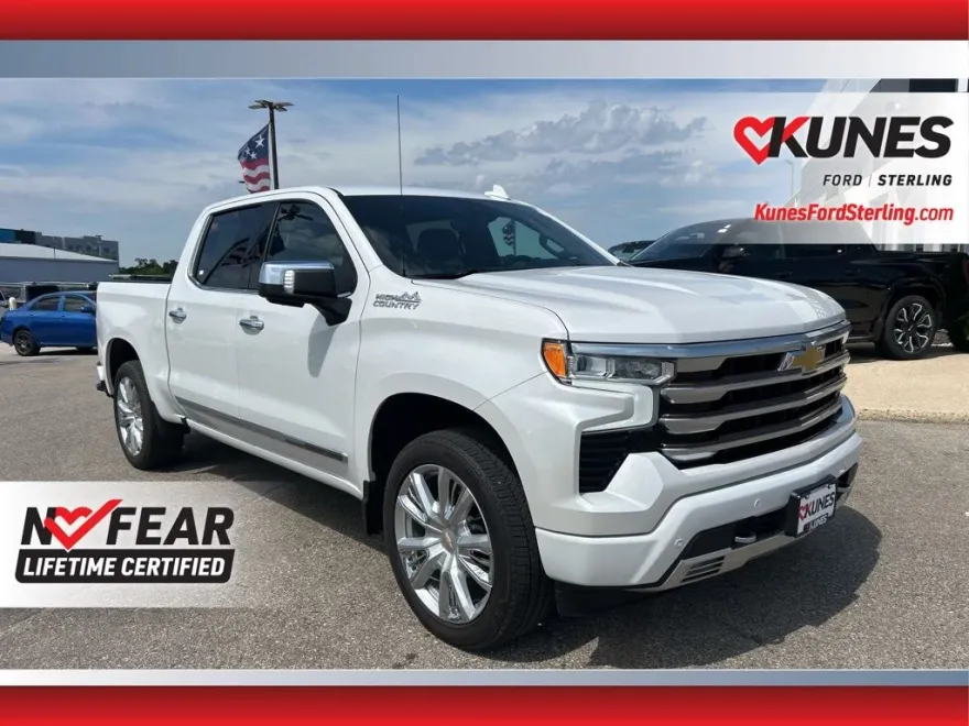 2022 Chevrolet Silverado 1500 High Country photo 1