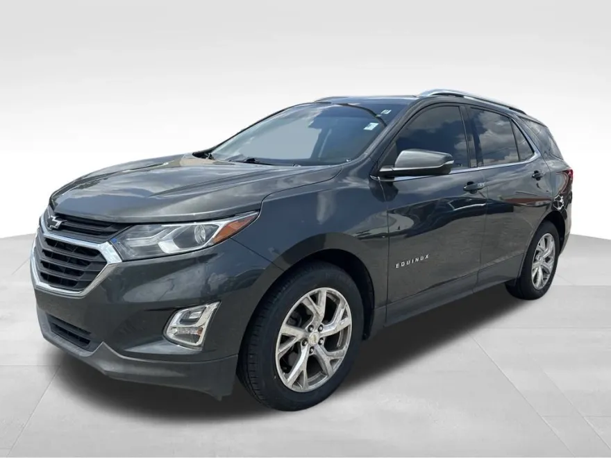 2019 Chevrolet Equinox LT photo 1