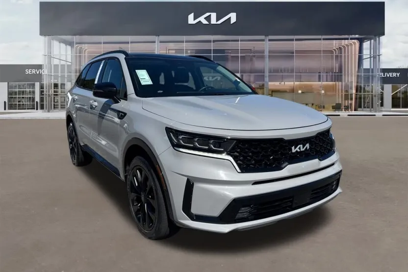 2023 Kia Sorento SX photo 1