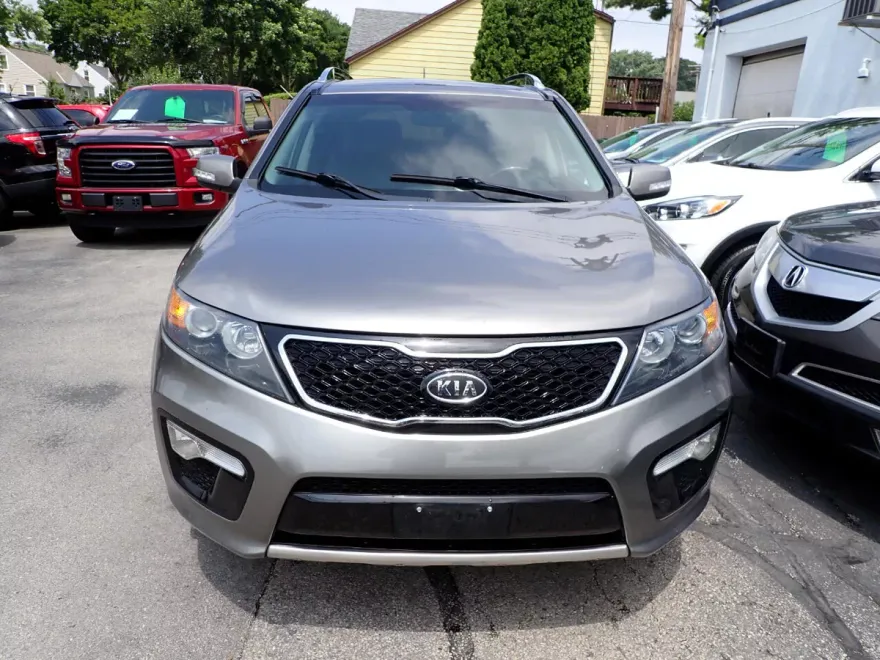 2012 Kia Sorento SX photo 1