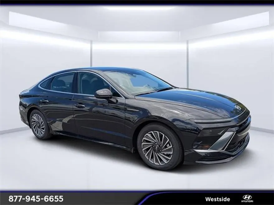 2025 Hyundai Sonata Hybrid SEL photo 1