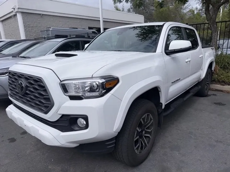 2021 Toyota Tacoma 4x4 SR photo 1