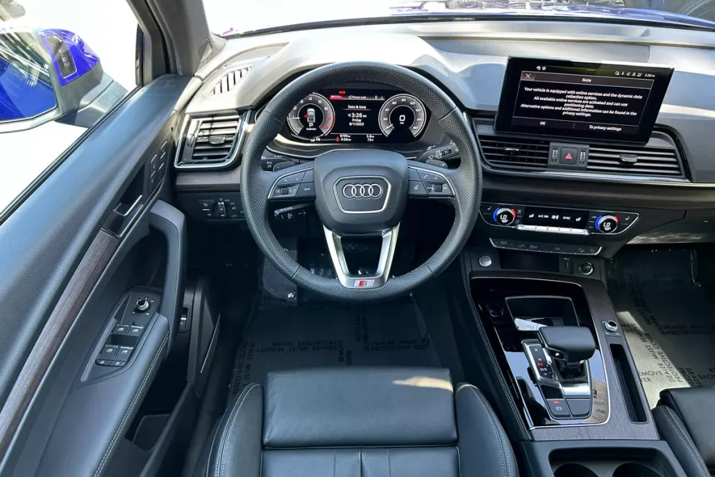 2025 Audi Q5 S line Premium Plus photo 1