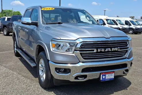 2022 Ram 1500 Laramie photo 2