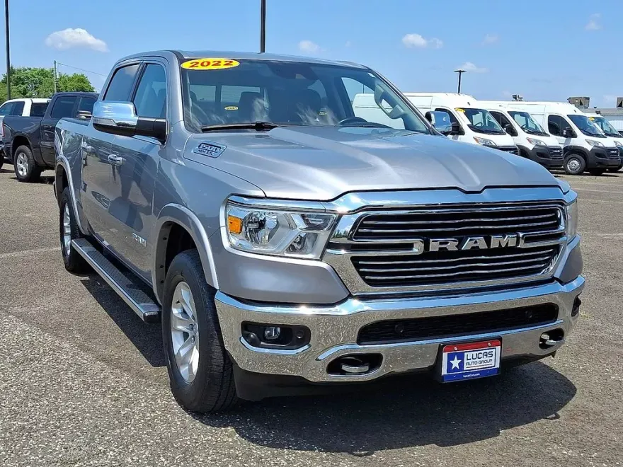 2022 Ram 1500 Laramie photo 2