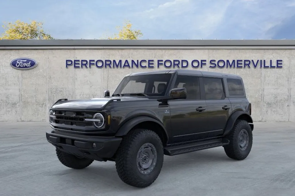 2025 Ford Bronco Outer Banks photo 1