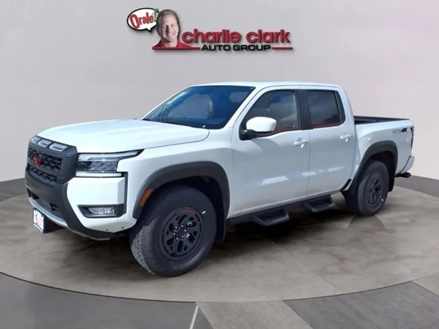 2025 Nissan Frontier PRO-4X photo 1