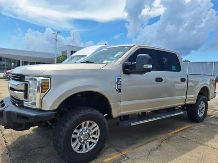 2018 Ford F-250 XLT photo 1