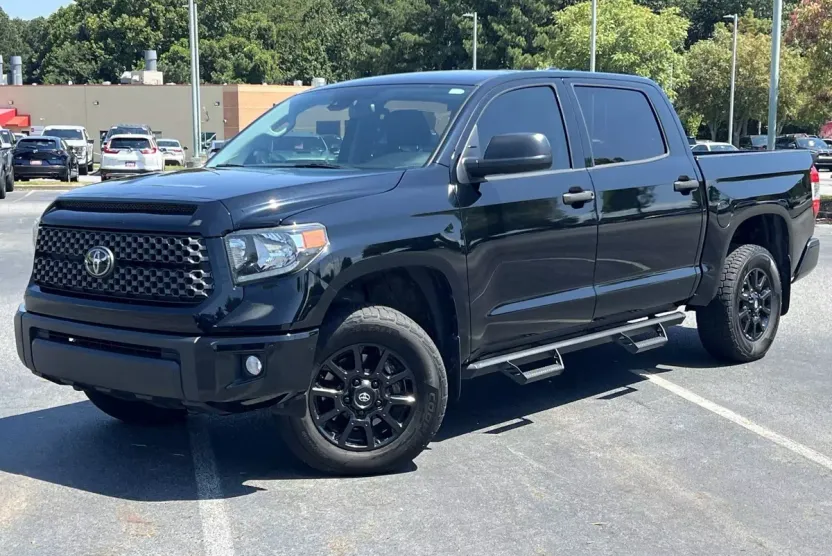 2021 Toyota Tundra SR5 CrewMax photo 1