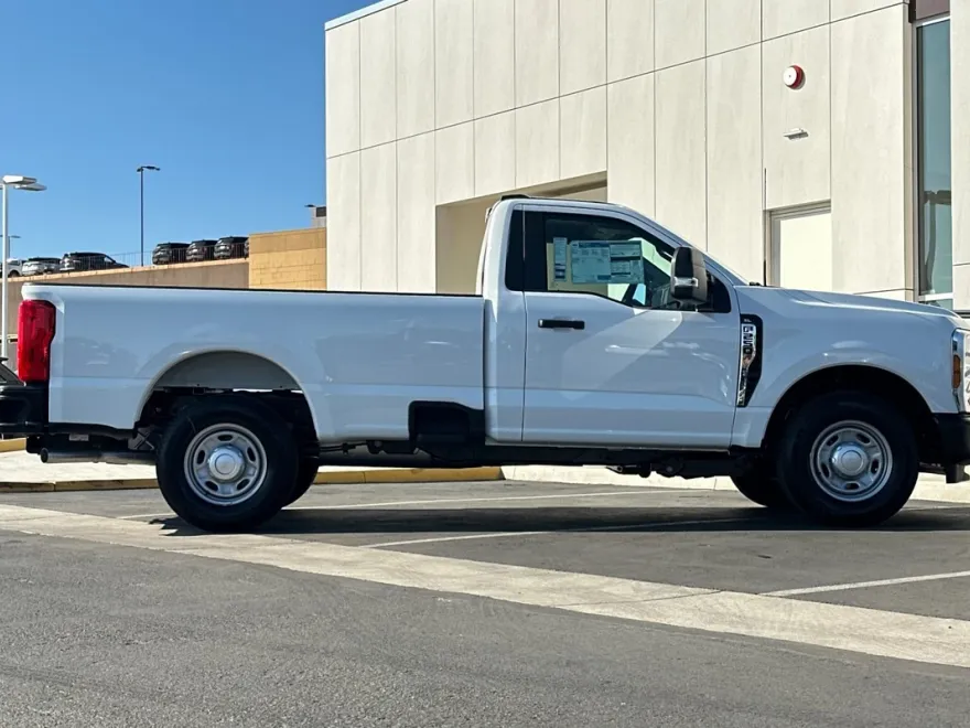2026 Ford F-250 XL photo 1