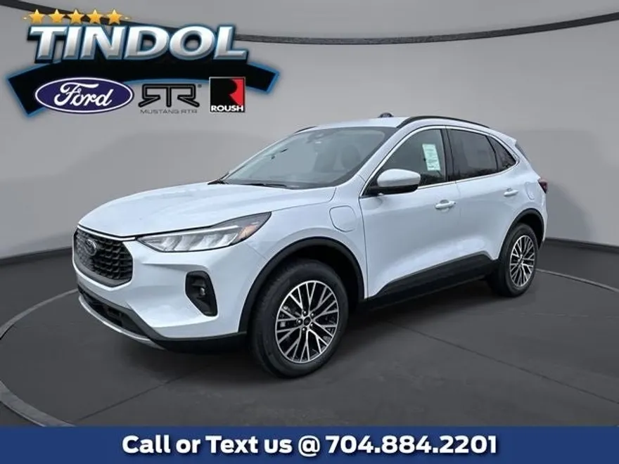 2025 Ford Escape Base photo 1
