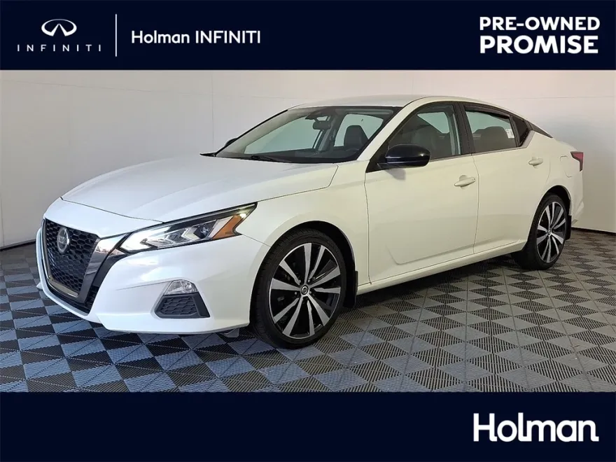 2020 Nissan Altima 2.5 SR photo 1