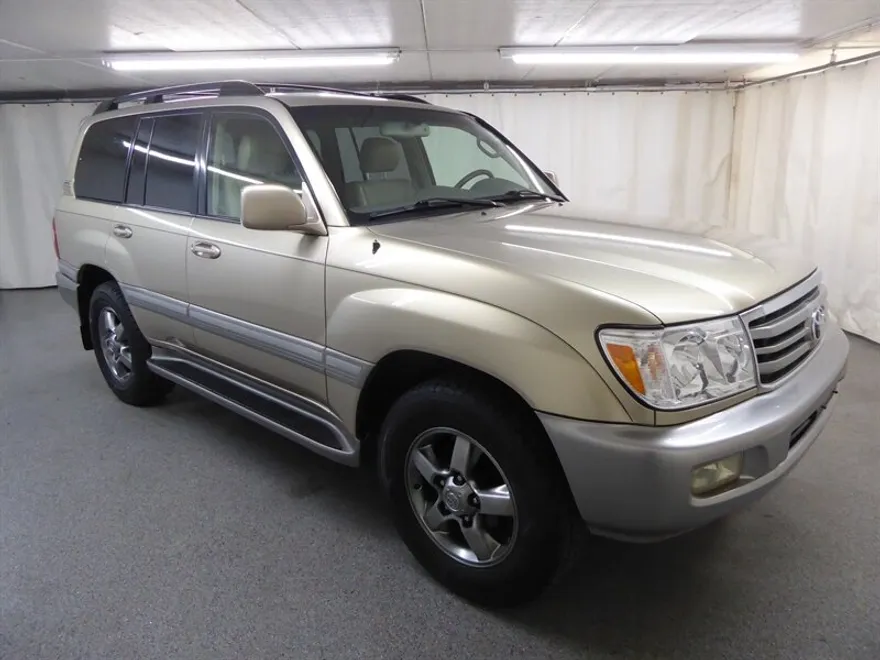 2006 Toyota Land Cruiser VX photo 1