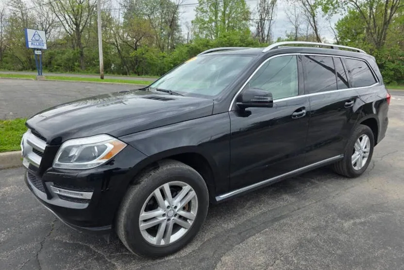2014 Mercedes Benz GL 450 photo 1