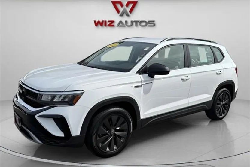 2022 Volkswagen Taos S photo 1