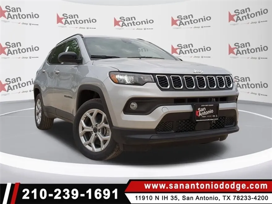 2025 Jeep Compass North Edition Latitude photo 1