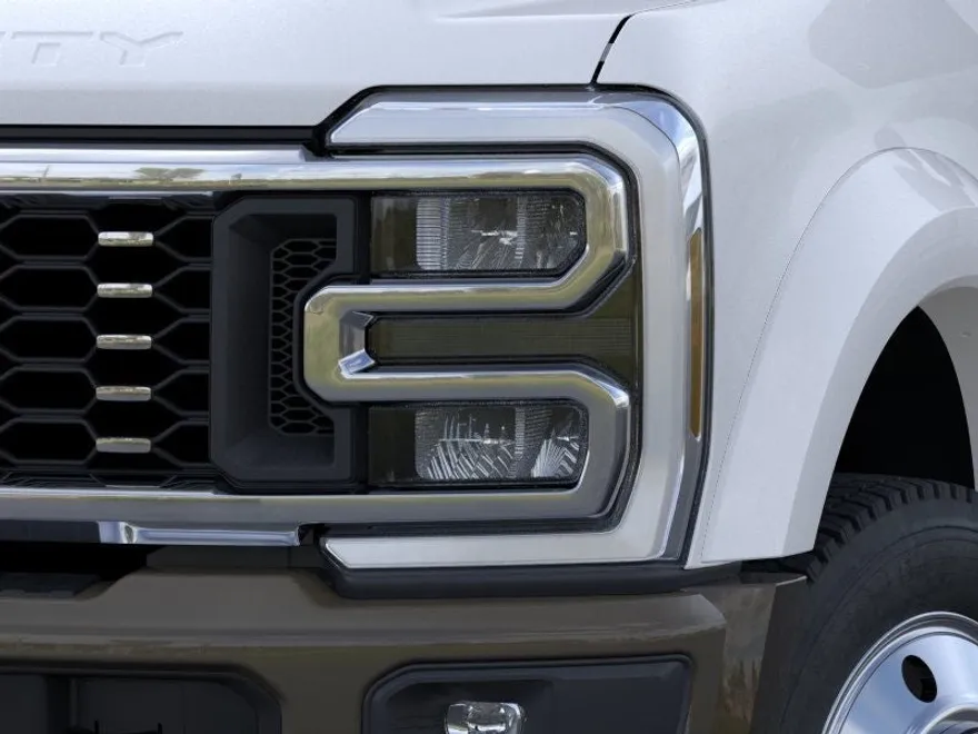2026 Ford F-450 photo 1