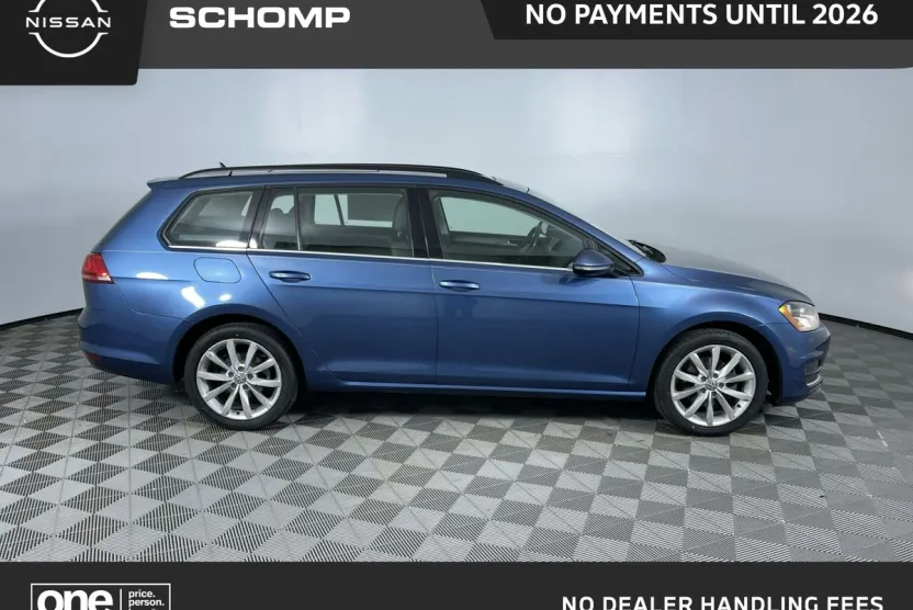 2016 Volkswagen Golf TSI SE photo 1