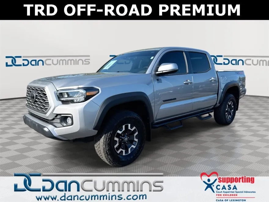 2020 Toyota Tacoma TRD Off-Road V6 photo 1