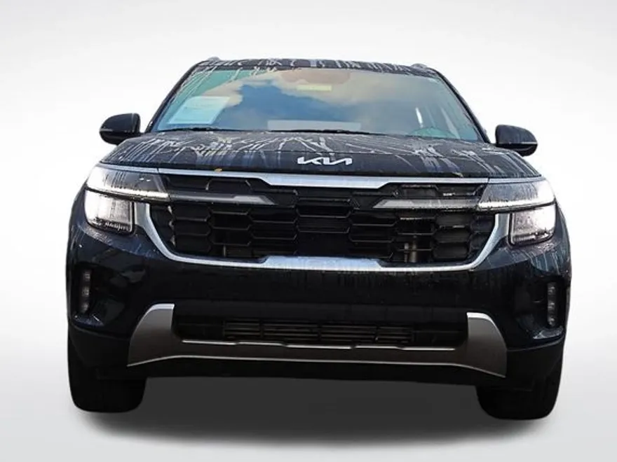 2024 Kia Seltos SX photo 1