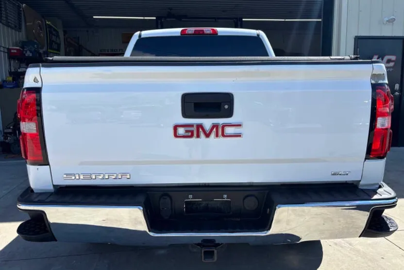 2014 Gmc Sierra 1500 SLT photo 1