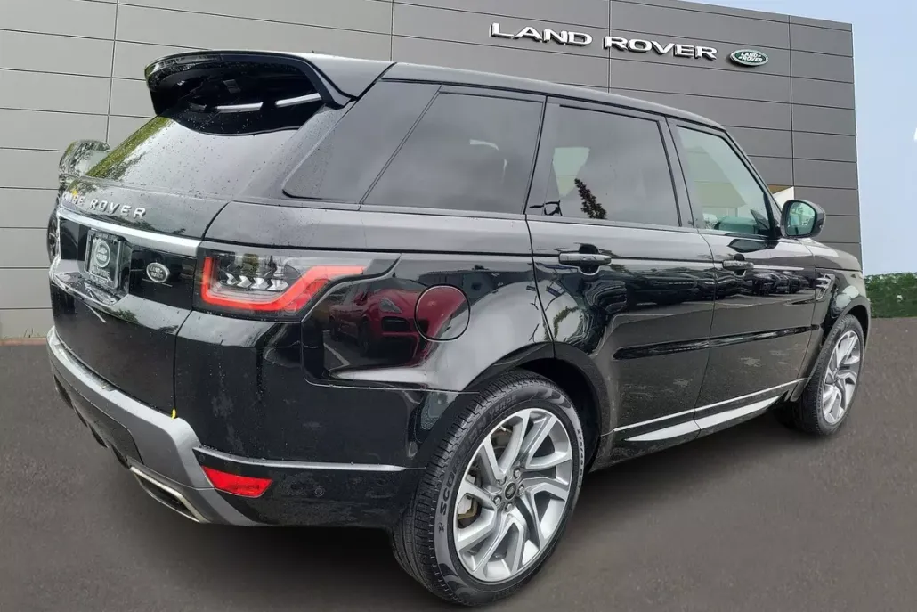 2019 Land Rover Range Rover Sport HSE photo 1