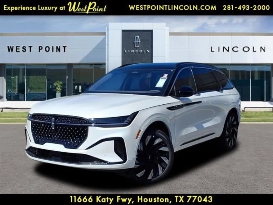 2025 Lincoln Nautilus Black Label photo 1