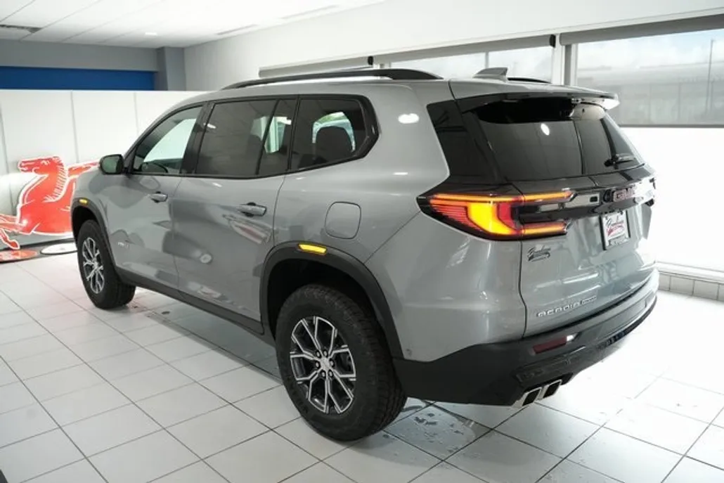 2025 Gmc Acadia AT4 photo 1