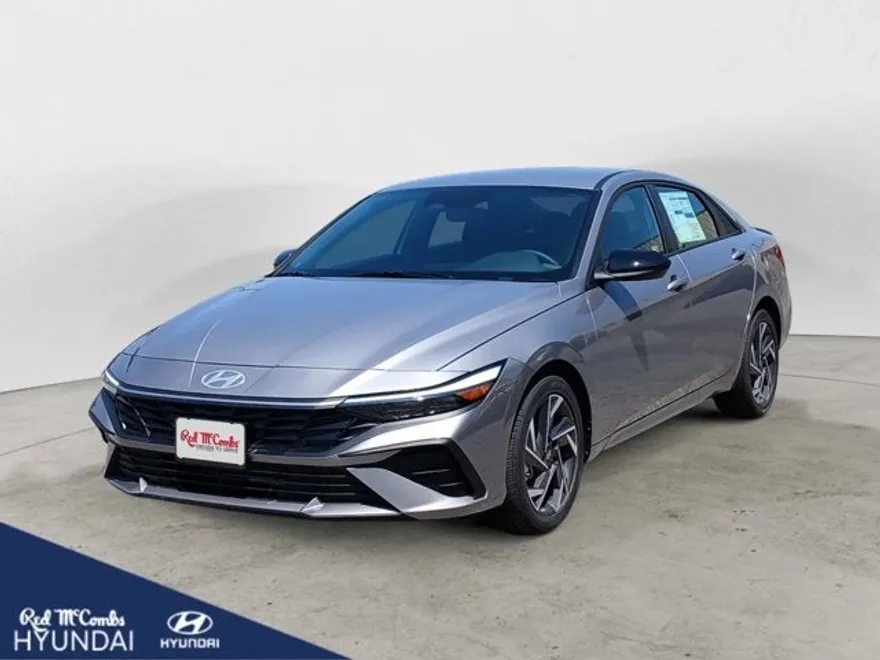 2025 Hyundai Elantra SEL Sport photo 1