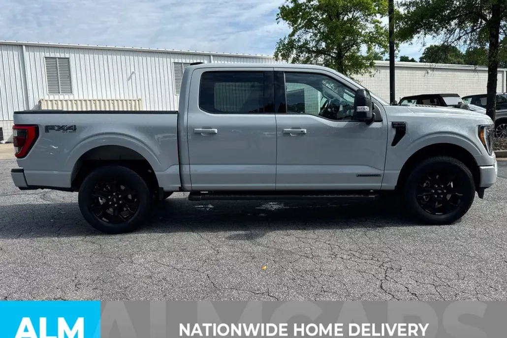 2023 Ford F-150 Lariat photo 1
