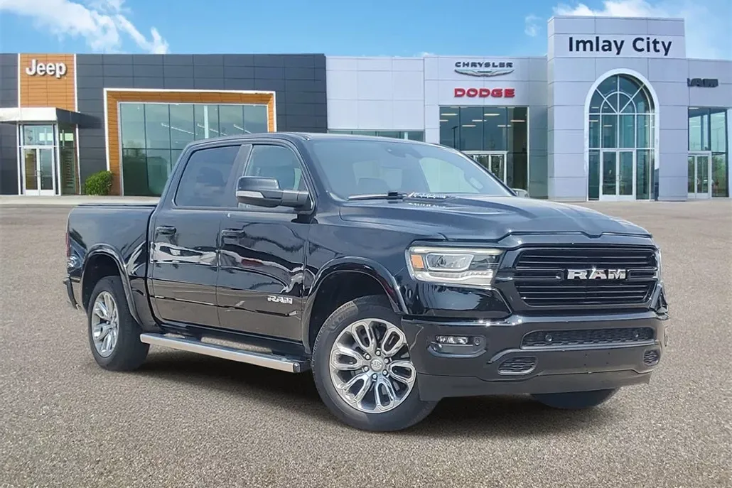 2022 Ram 1500 Laramie photo 1