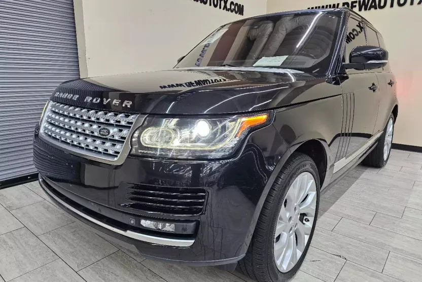 2014 Land Rover Range Rover SuperCharged photo 1