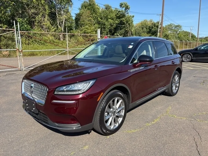 2021 Lincoln Corsair Standard photo 1