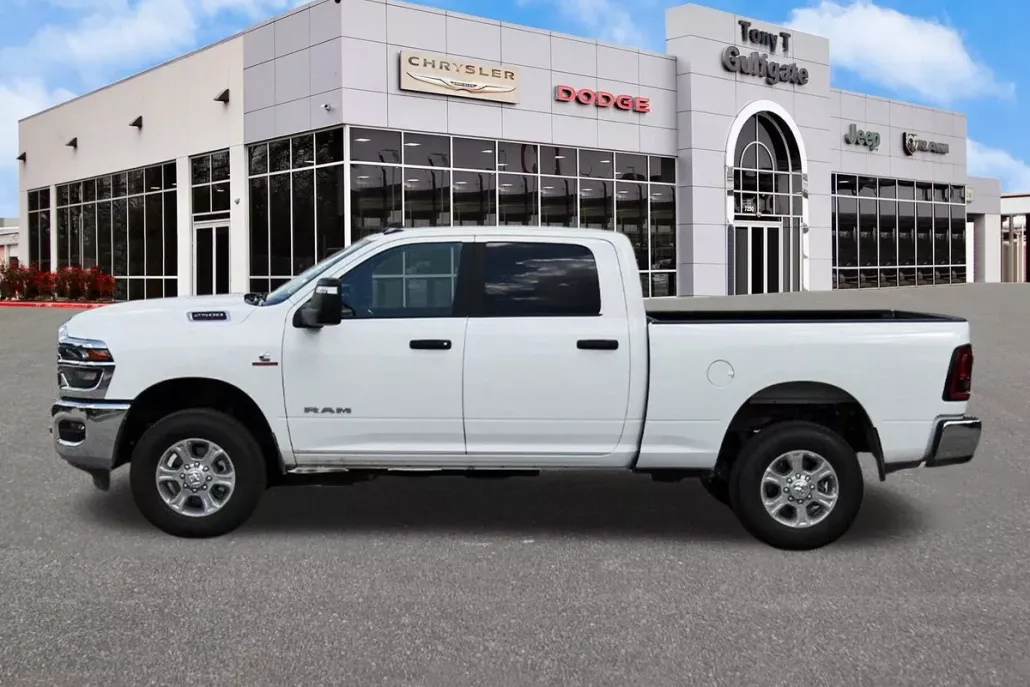 2025 Ram 2500 Big Horn Lone Star photo 1