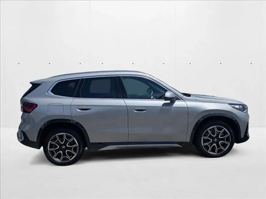 2023 Bmw X1 XDrive28i photo 1