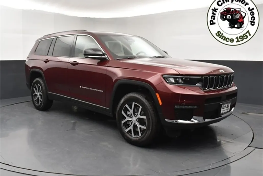 2025 Jeep Grand Cherokee Limited photo 1