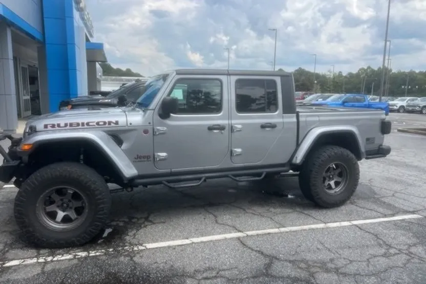 2020 Jeep Gladiator Rubicon photo 1