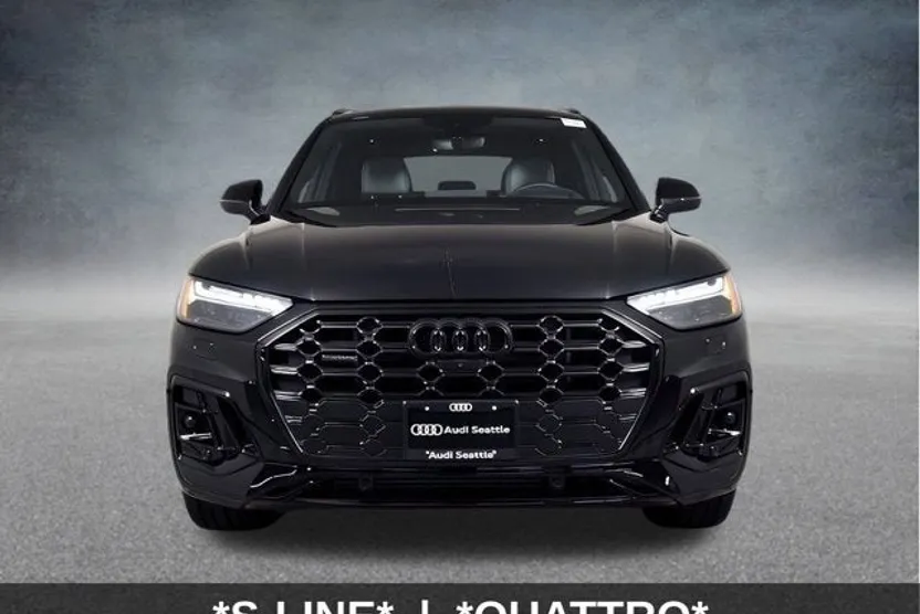 2024 Audi Q5 S line Premium Prestige photo 1