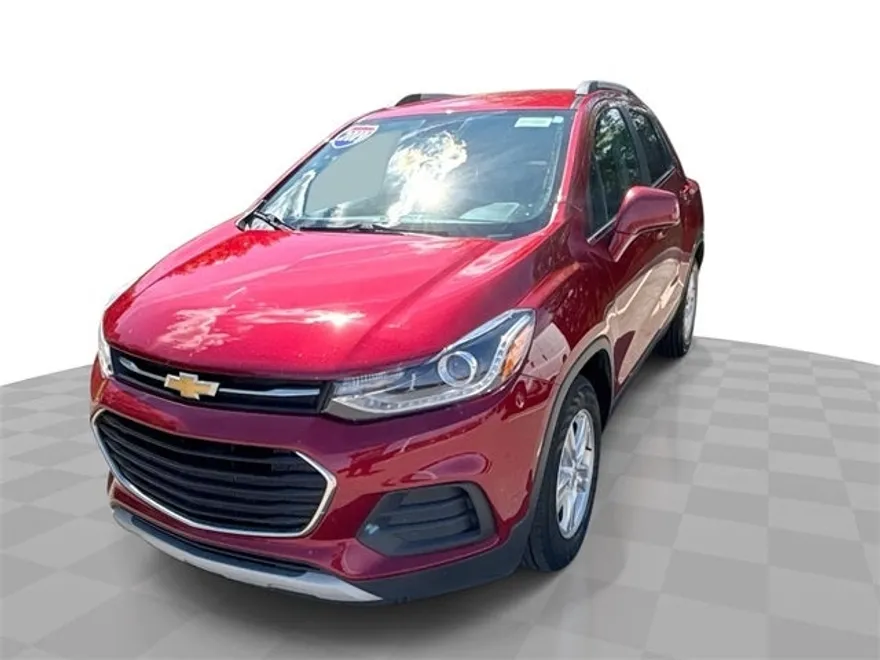 2019 Chevrolet Trax LT photo 1