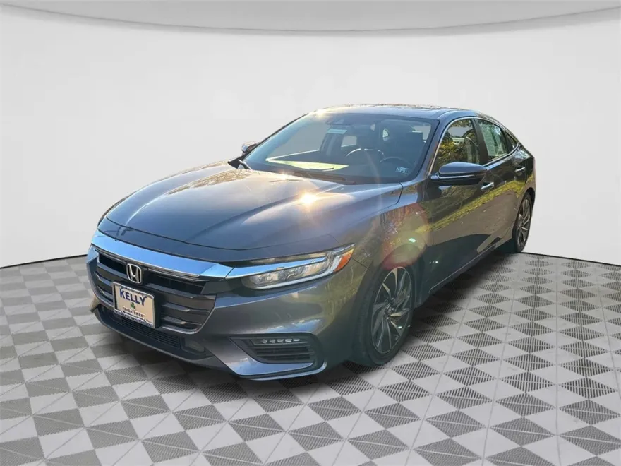 2022 Honda Insight Touring photo 1