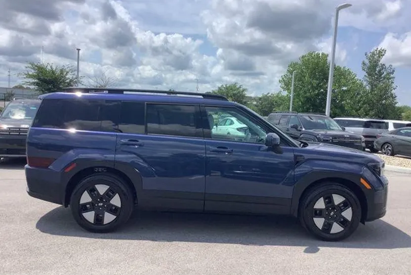 2026 Hyundai Santa Fe SEL photo 1