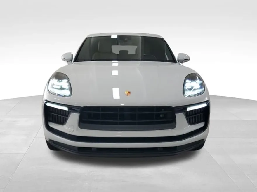 2022 Porsche Macan S photo 1