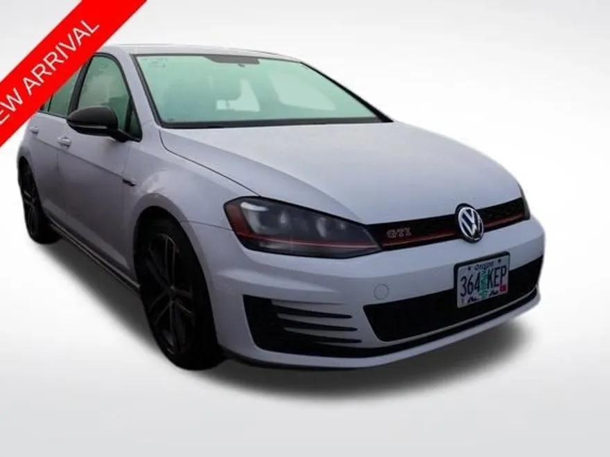 2017 Volkswagen Golf GTI SE photo 1