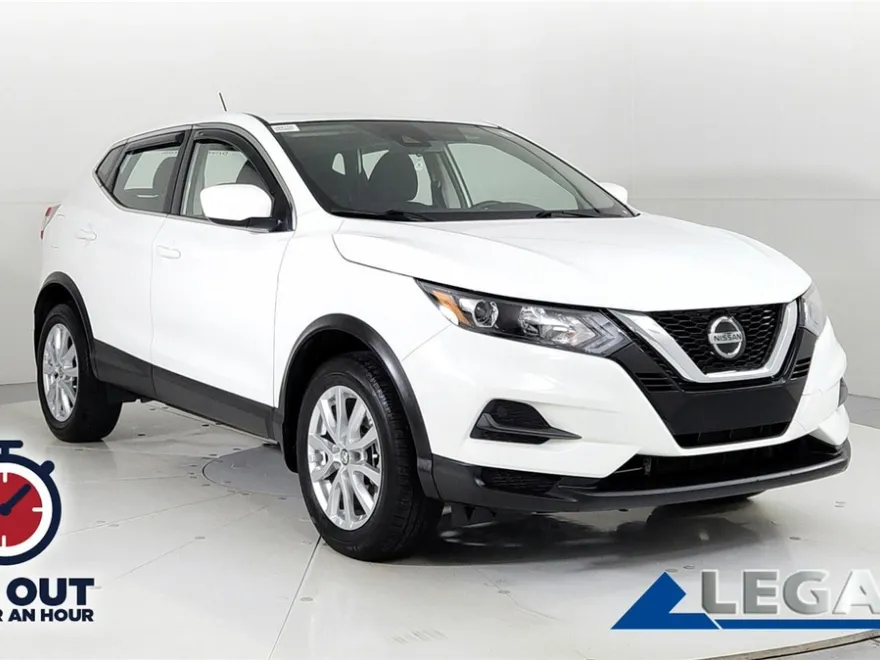 2022 Nissan Rogue Sport S photo 1