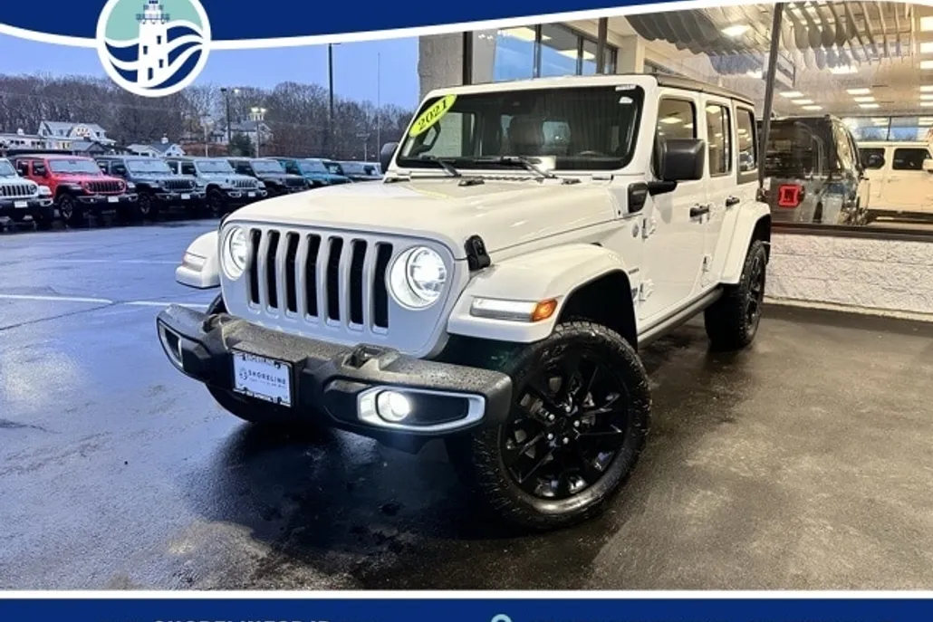 2021 Jeep Wrangler Unlimited Sahara 4xe photo 1