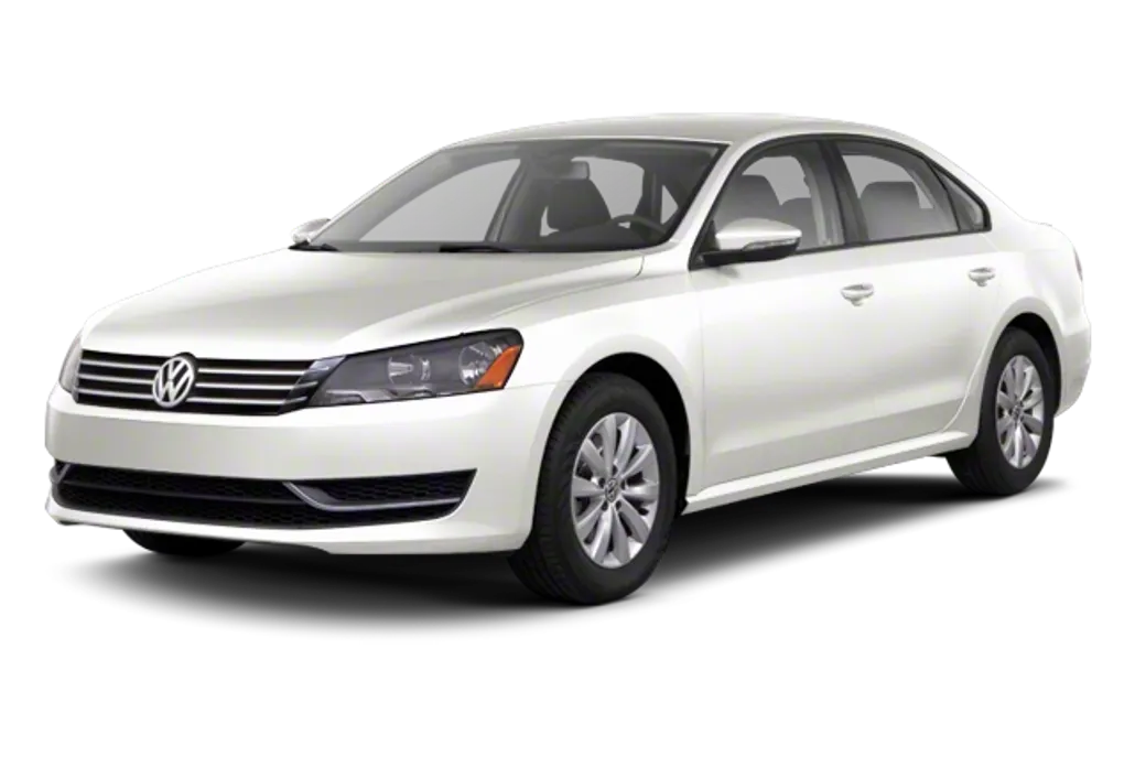 2013 Volkswagen Passat Wolfsburg Edition photo 1
